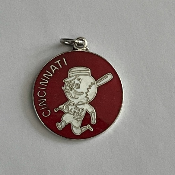 Vtg Cincinnati Reds Mr Redlegs Charm/Pendant - Picture 1 of 3